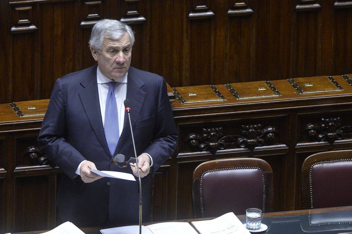 Siria, Tajani “Tutelare la popolazione e le minoranze religiose”