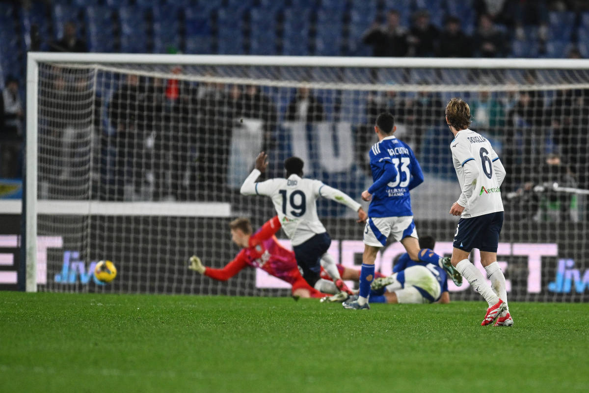 All’Olimpico Cutrone risponde a Dia, Lazio-Como 1-1